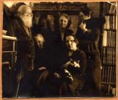 1928 г. С семьей