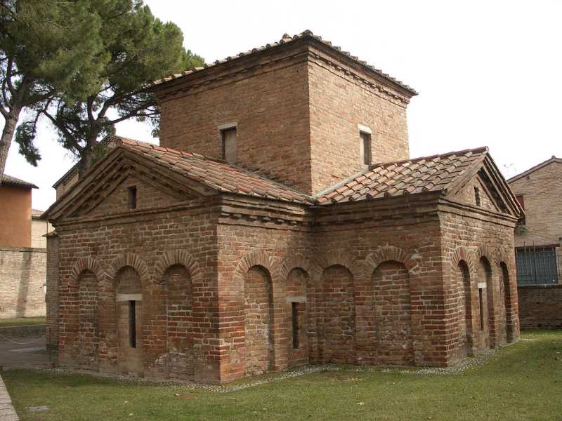 Tomb of Galla Placidia in Ravenna - M.…